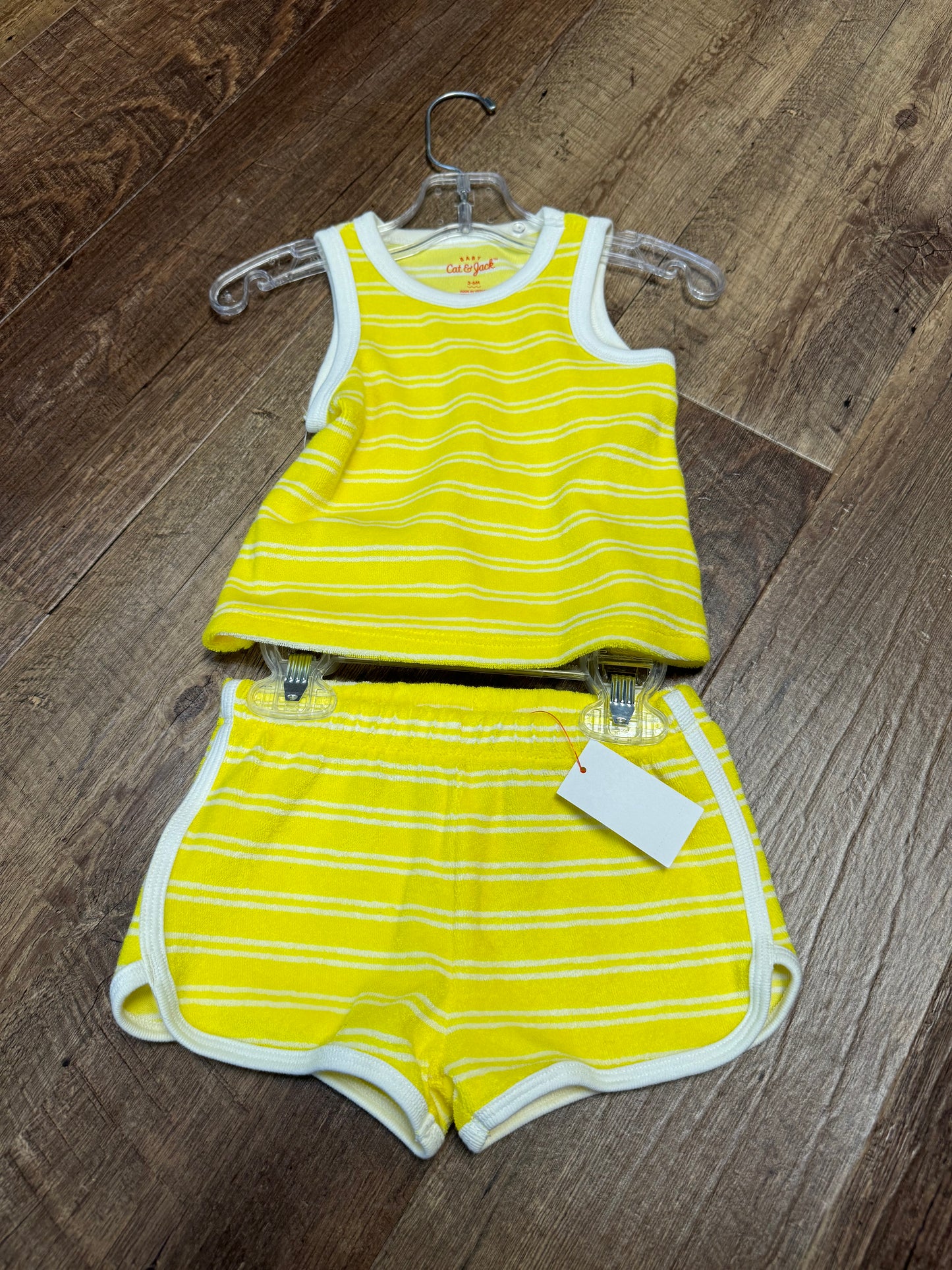 3-6M Cat&Jack Yellow Outfit