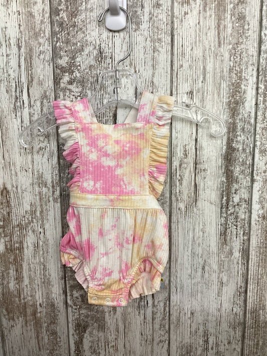 Newborn Cat&Jack Pink tie-dye Bodysuit