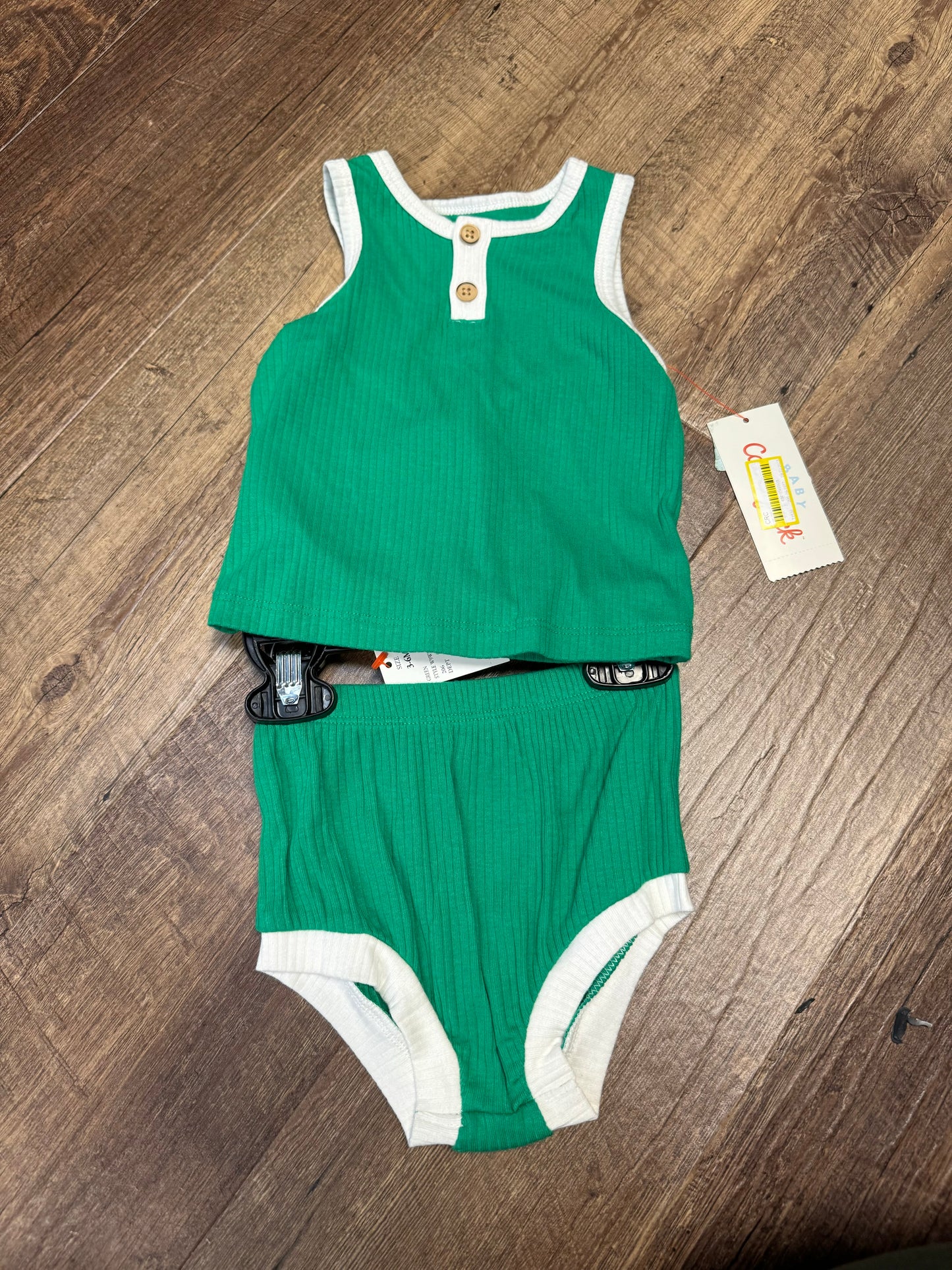 3-6M Cat&Jack Green Outfit