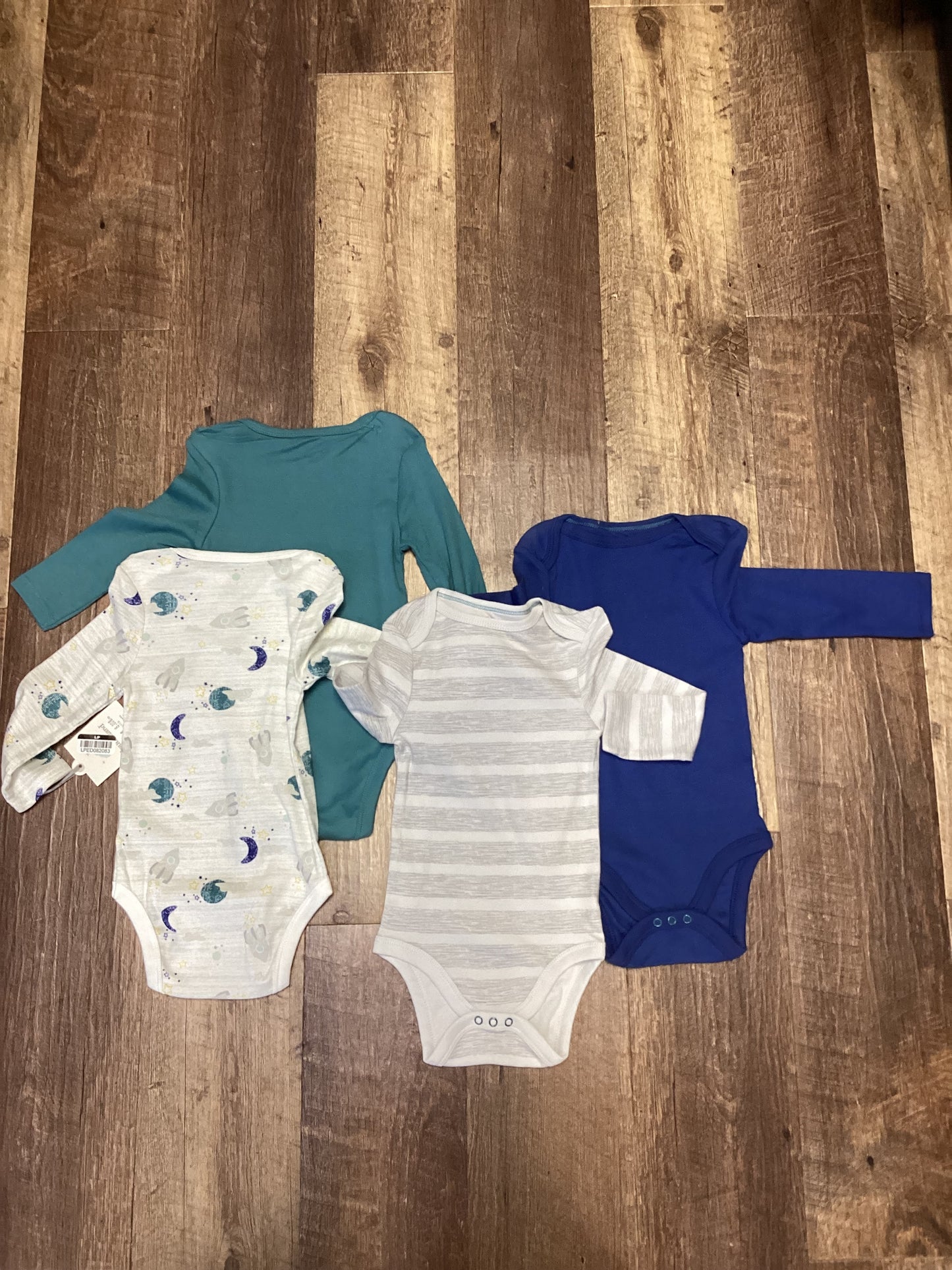 12M Cloud Island 4pack Bodysuits