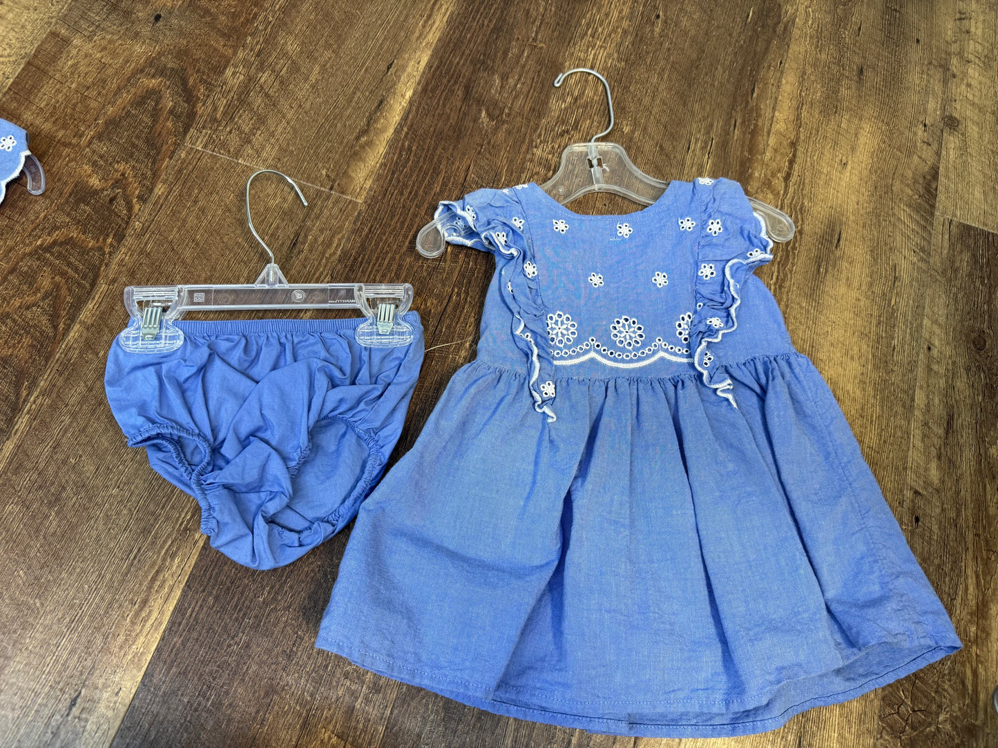 12M Cat&Jack Dress and Bottoms