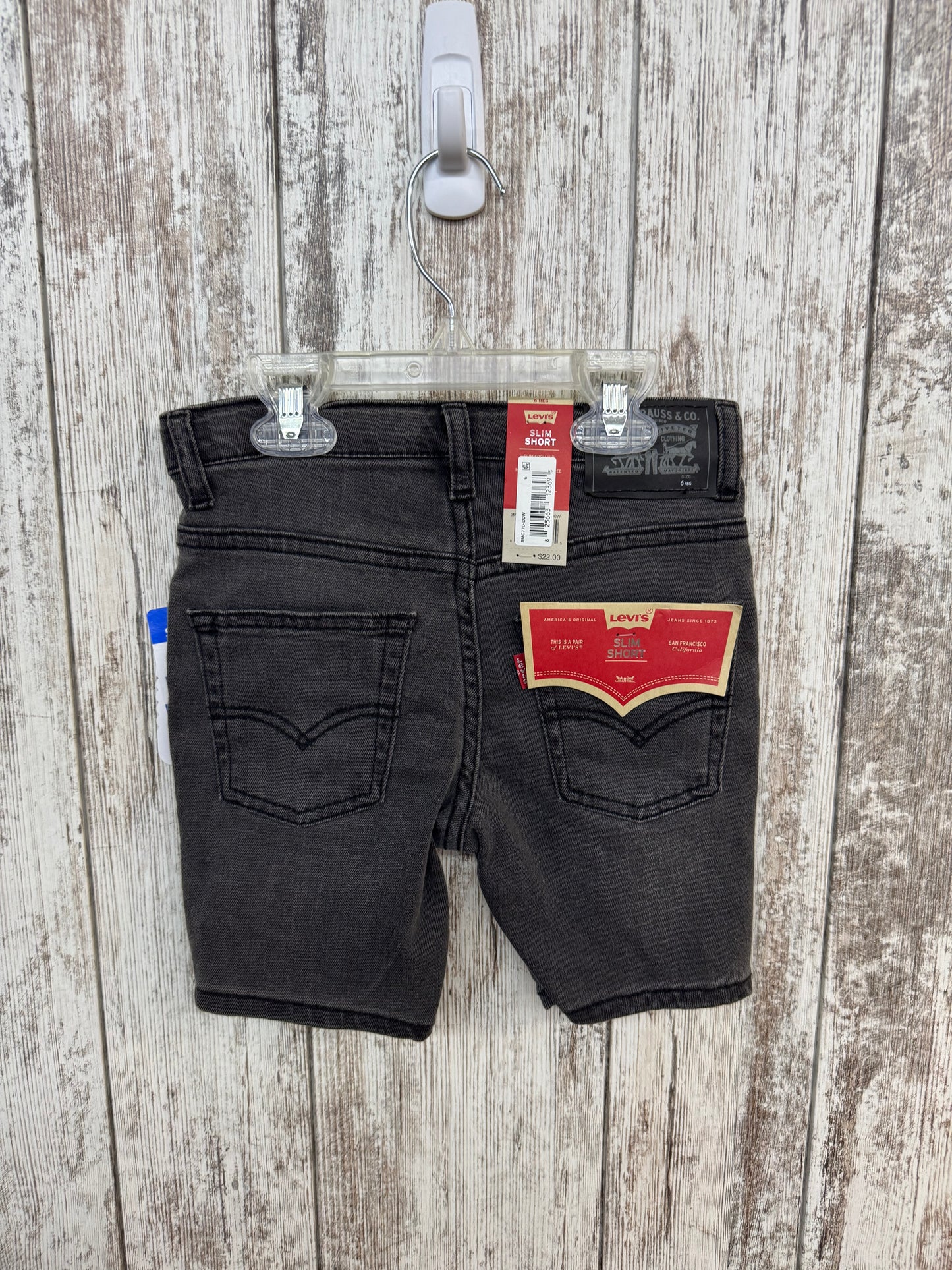 S (6) Levi's Slim Short