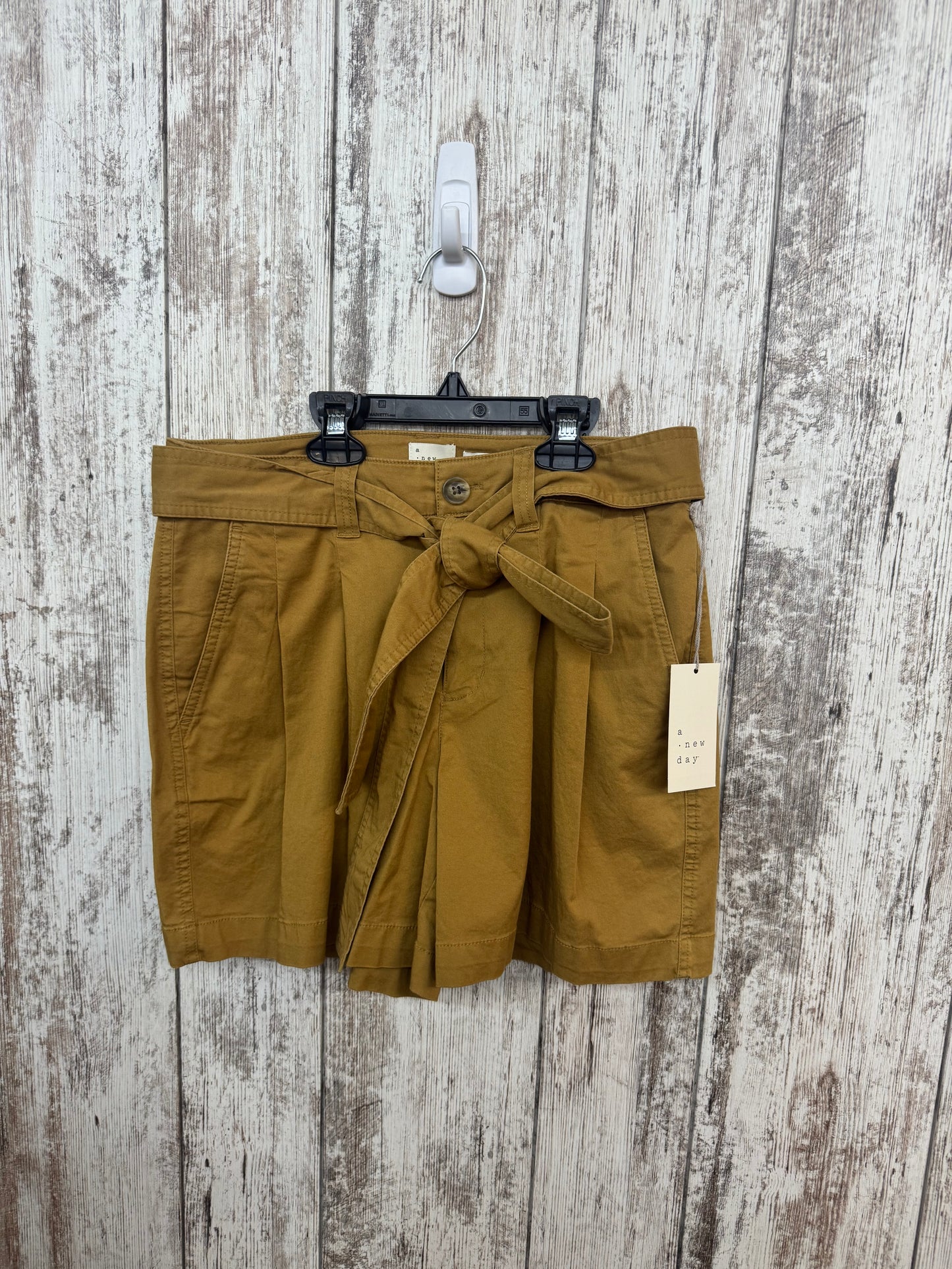 Size 4 - A . New Day Shorts