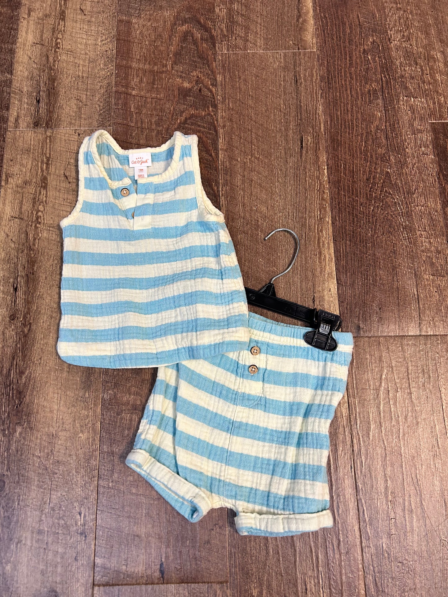 12M Cat&Jack Striped Outfit