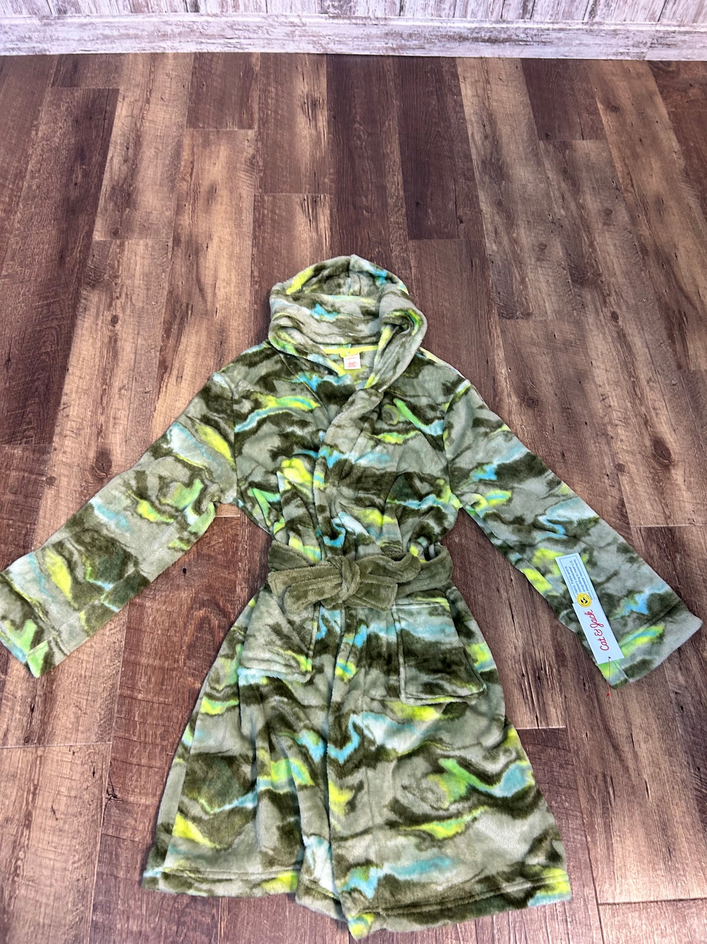 XL (14) Cat&Jack Camo Robe